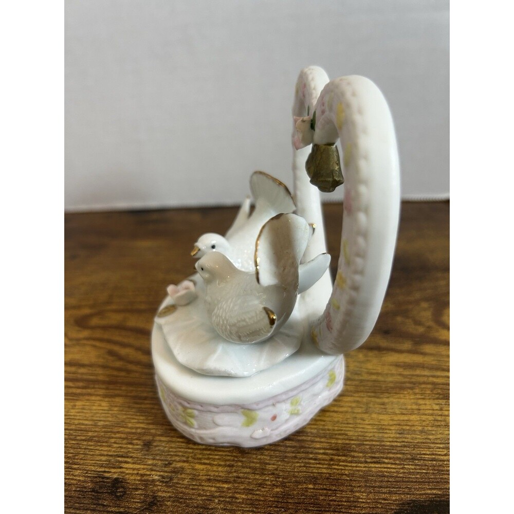 TOMA Porcelain White Dove Figurine Heart Arch Floral Decor Romantic Collectible - Picture 5 of 13